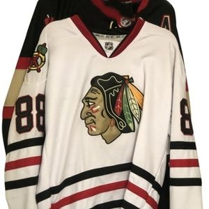 Black White NHL Chicago Blackhawks -Kane & Keith